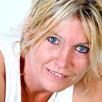 First pic of MILF Porn