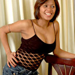 First pic of Busty Geselyn