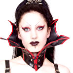 First pic of RUBBER DOLLIES ::: It's all SHINY!!!