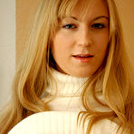 Second pic of KISSKRISTIN.COM