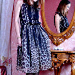 First pic of LacyNylons :: Isabel A sexy girl in stockings