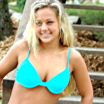 Second pic of Hot Blonde Teen Girl