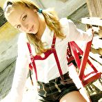 First pic of .:: Lilly :: Free Pictures Gallery
