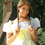 Third pic of Daddys Girl Hot 18 yr old virgin teen
