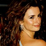 First pic of Penelope Cruz