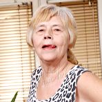 Fourth pic of GRANNY LADY gallery 002