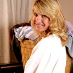 First pic of The fastest growing mature site - Allover30.com !!