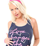 Second pic of Virtua Girl - Strippers on your desktop!