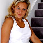 First pic of Hot Blonde Teen Girl