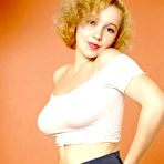 First pic of Blonde teen naked for first time