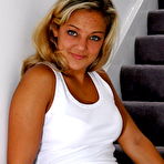 First pic of Hot Blonde Teen Girl