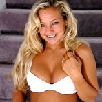 Third pic of Hot Blonde Teen Girl