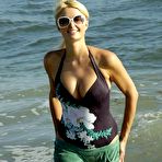 First pic of Paris Hilton