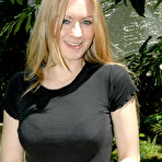 Second pic of KISSKRISTIN.COM