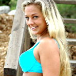 Second pic of Hot Blonde Teen Girl