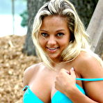 Fourth pic of Hot Blonde Teen Girl