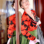 First pic of BoysLoveMatures :: Susanna M&Morris fucking older gal