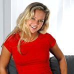 First pic of Hot Blonde Teen Girl