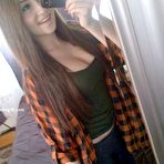 First pic of Sexting18 - Amateur Sexting Pictures and Self Shot Videos | Mirror Girlfriends!