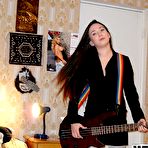 First pic of Homemade amateur sex with gf&rsquo;s holes on stick - PrivateSexTapes.com