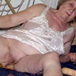 First pic of Granny omahotel