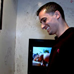 First pic of Welcome to ungloryhole !!
