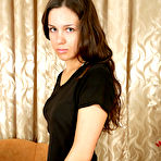 Second pic of :: www.jeansandpanties.com ::