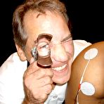 Third pic of Shocking Pictures Bizarre Pics Electricity Play