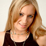 Second pic of KISSKRISTIN.COM