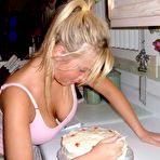 First pic of Real amateur girlfriends having sex Busty and sexy girlfriends in secret asmateur photo shoots