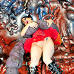 Third pic of Busty Sci Fi Warrior Girl Fighting Alien Porno Tentacles