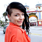 Fourth pic of Quinn - Junk Food - Girlsoutwest.com