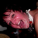 Second pic of Cum On Wives - Real submitted pics of amateur housewives getting cumshots!