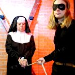 First pic of Granny SLAVE gallery 002