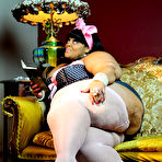 Second pic of Wild BBW MILF Farrah Foxx as vintage porno model