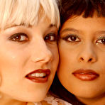 First pic of Explicite-art.com :: French girls never say no!