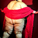 Third pic of Xxx BBW MILF Farrah Foxx as XXX retro model