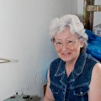 First pic of Free Granny 001