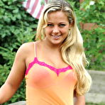 First pic of Hot Blonde Teen Girl