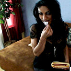 First pic of RealExGirlfriends.com