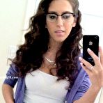 Fourth pic of Sexting18 - Amateur Sexting Pictures and Self Shot Videos | Mirror Girlfriends!