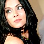 Third pic of Jodi Lyn Okeefe