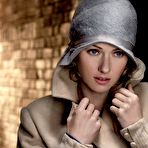 First pic of Naomi Watts