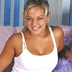 First pic of Hot Blonde Teen Girl