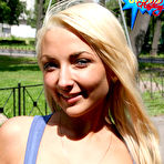 Third pic of CutiesFlashing - free flashing/public photo galleries