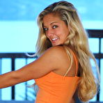 Second pic of Hot Blonde Teen Girl