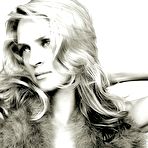 Third pic of Uma Thurman