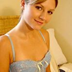 Second pic of Real amateur girlfriends having sex Hot and horny amateur teens strip sexy 