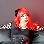 Second pic of Zoe Fuck Puppet Free Sample Pictures