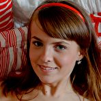 Second pic of Beauty-Angels.com - Horny teen cutie fucks her tight pussy with a vibrator